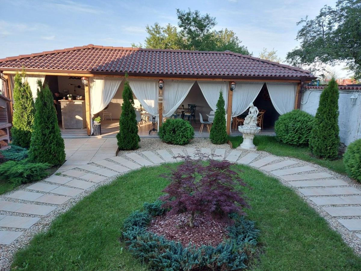 Boutique Villa Amalia Chernomorets Ngoại thất bức ảnh