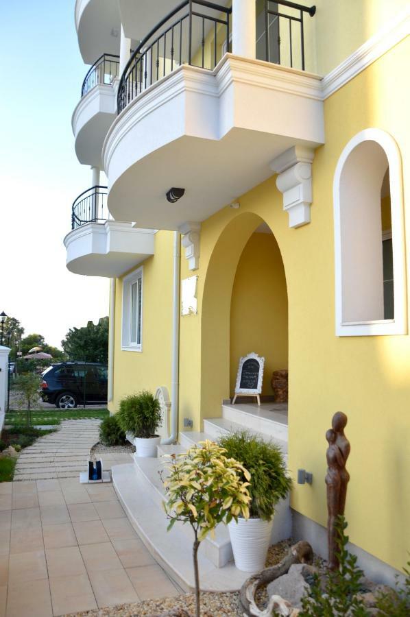 Boutique Villa Amalia Chernomorets Ngoại thất bức ảnh